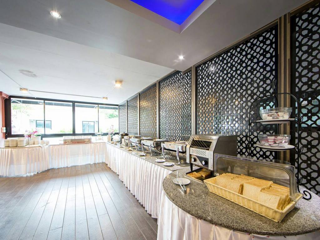Grand Nai Harn Suites Rawai المظهر الخارجي الصورة